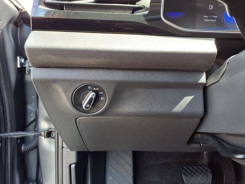 Used 2025 Volkswagen Jetta S FWD image 16