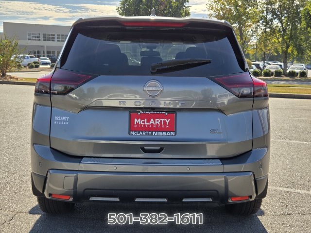 Certified 2025 Nissan Rogue SL FWD image 4