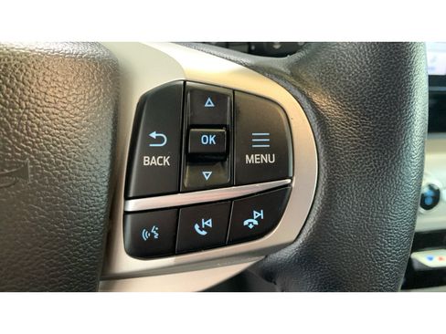Used 2023 Ford Explorer XLT w/ Equipment Group 202A AWD/4WD image 21