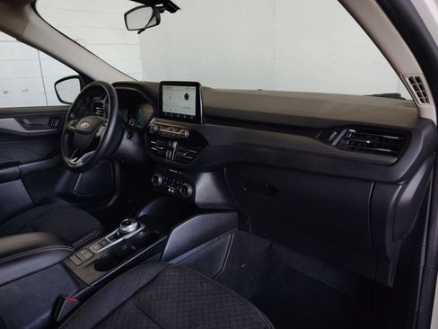 Used 2023 Ford Escape Active AWD/4WD image 11