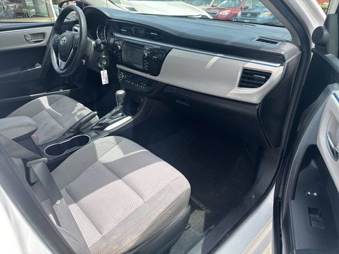 Used 2014 Toyota Corolla LE FWD image 7