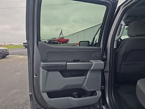 Used 2024 Ford F150 XLT w/ Mobile Office Package image 18