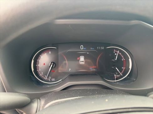 Used 2025 Toyota RAV4 XLE image 9