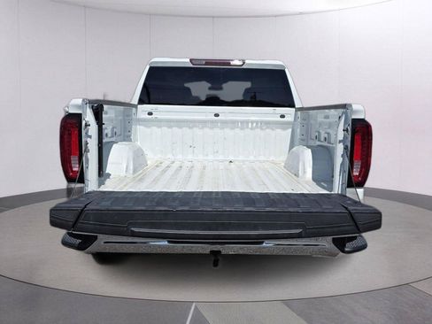 Used 2025 GMC Sierra 1500 SLT RWD image 31