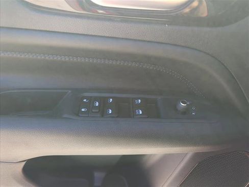 New 2026 Jeep Compass Latitude image 16