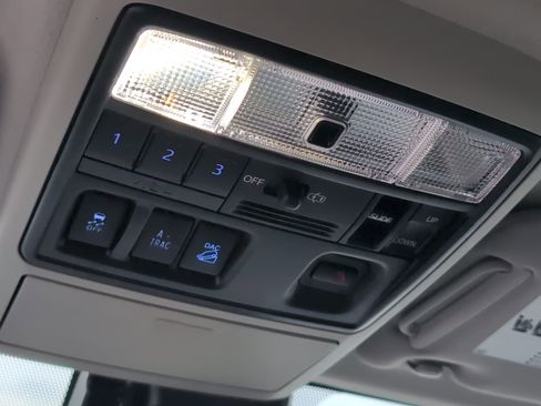 Used 2023 Toyota 4Runner SR5 Premium image 13