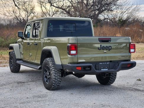 New 2026 Jeep Gladiator Sport image 3