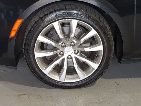 Used 2017 Cadillac XTS Luxury FWD image 17