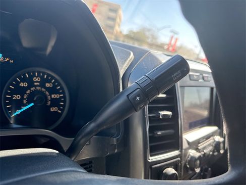 Used 2020 Ford F150 XLT w/ Trailer Tow Package image 23