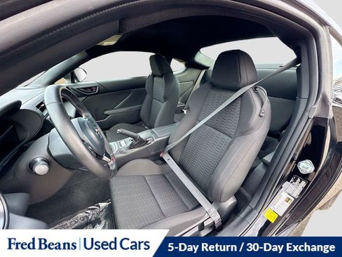 Used 2022 Toyota GR86 w/ ALL Weather Mat Package (TMS) image 19