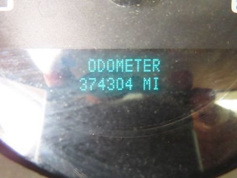 Used 2008 Chevrolet Silverado 2500 W/T RWD image 16