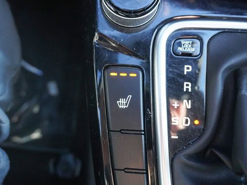 Used 2023 Kia Seltos SX image 54