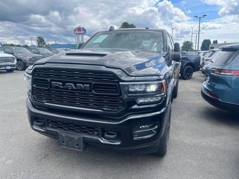 Used 2023 RAM 2500 Limited AWD/4WD image 1