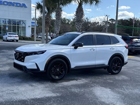 Certified 2025 Honda CR-V Sport-L image 11