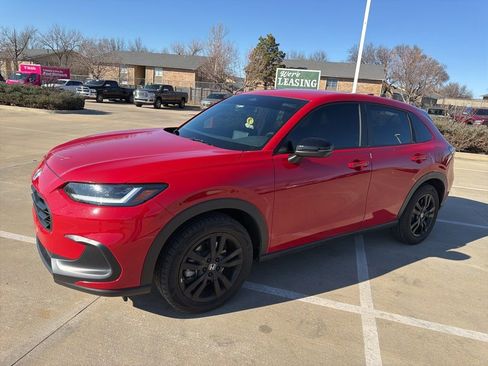 Used 2026 Honda HR-V Sport image 3