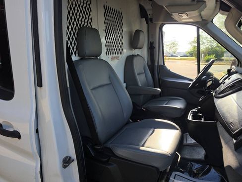 Used 2017 Ford Transit 150 130 Medium Roof RWD image 14