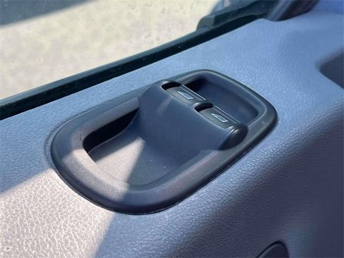 Used 2019 Ford Transit 250 148 High Roof Extended image 13