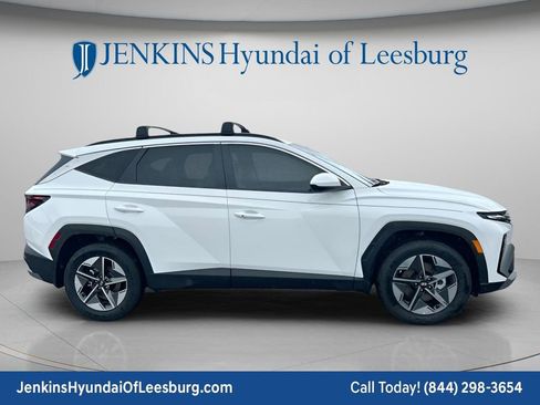 New 2026 Hyundai Tucson SEL FWD image 2