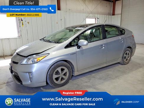 Used 2015 Toyota Prius Four w/ Deluxe Solar Roof Package image 1
