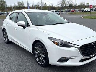 Used 2018 MAZDA MAZDA3 Grand Touring FWD video 1