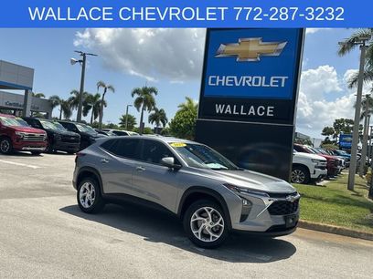 Used 2024 Chevrolet Trax LS w/ LS Convenience Package