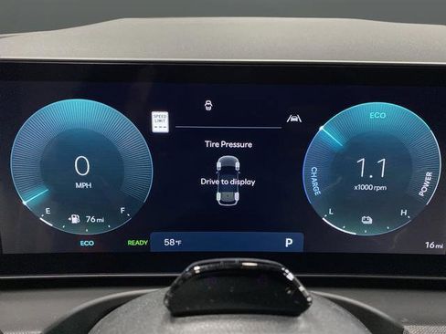 New 2026 Hyundai Tucson Limited image 18