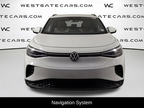 Used 2024 Volkswagen ID.4 2WD image 2