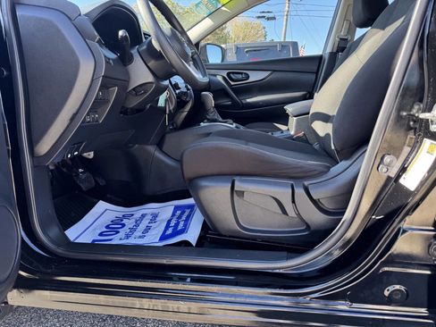 Used 2020 Nissan Rogue Sport S w/ Appearance Package AWD/4WD image 11
