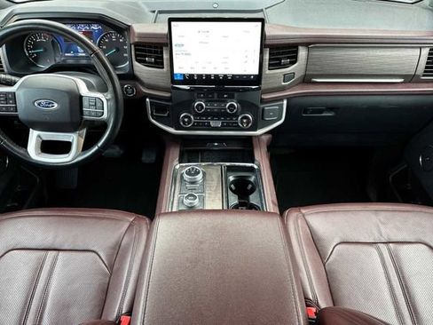 Certified 2023 Ford Expedition Limited image 5