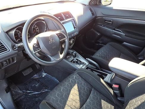 Used 2023 Mitsubishi Outlander Sport ES AWD/4WD image 13