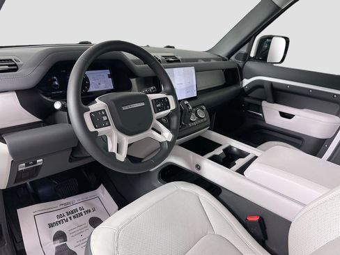 Certified 2025 Land Rover Defender 110 S image 10