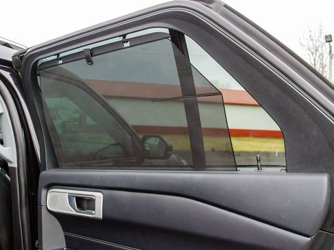 Used 2023 Ford Explorer Limited image 34