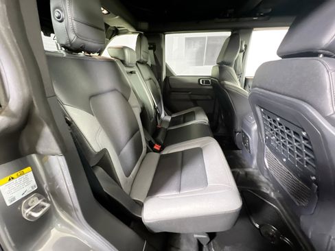 Used 2024 Ford Bronco Big Bend image 23