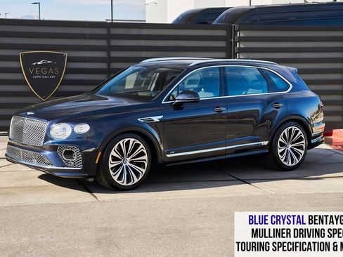 Used 2021 Bentley Bentayga image 1