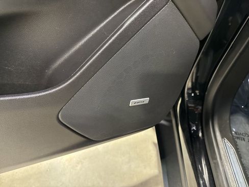 Used 2019 Cadillac XT5 Luxury AWD/4WD image 31