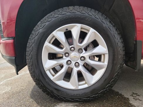 Used 2019 Chevrolet Silverado 1500 Custom w/ Custom Value Package image 20