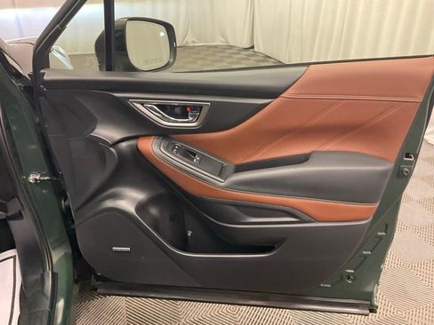 Used 2023 Subaru Forester Touring image 28