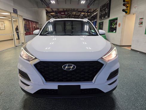 Used 2019 Hyundai Tucson Value image 3