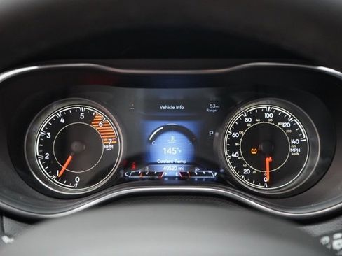 Used 2022 Jeep Cherokee Latitude Lux image 22