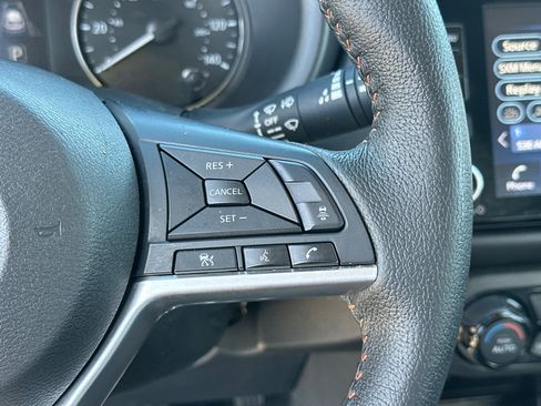 Certified 2021 Nissan Kicks SR w/ SR Premium Package image 27