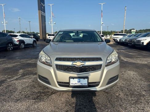 Used 2013 Chevrolet Malibu LS FWD image 2