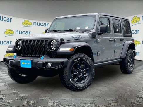 Used 2023 Jeep Wrangler Unlimited w/ Cold Weather Group image 3