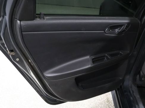 Used 2012 Chevrolet Impala LT w/ LT Sunroof Package image 18