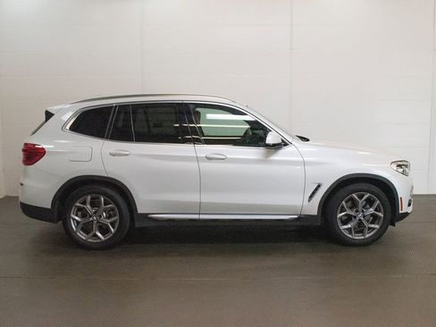 Used 2021 BMW X3 xDrive30i w/ Premium Package AWD/4WD image 3