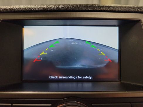 Used 2015 Nissan Armada Platinum image 23