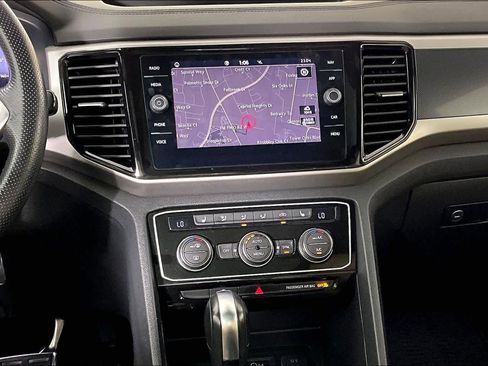 Used 2020 Volkswagen Atlas Cross Sport SEL R-Line image 6