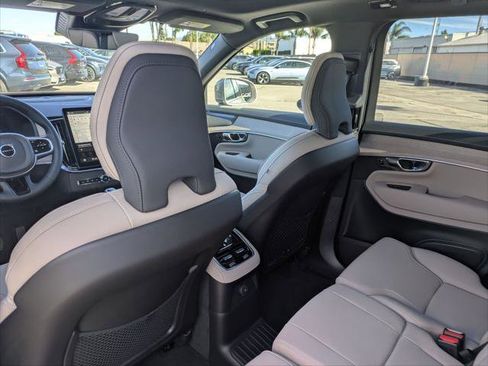 New 2026 Volvo XC90 T8 Plus w/ Protection Package Premier image 12