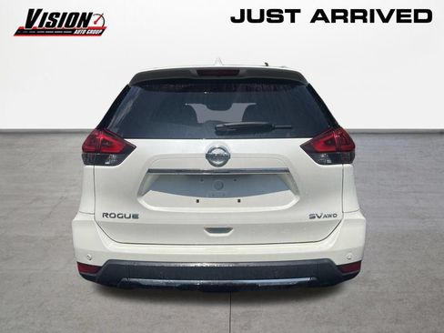 Used 2020 Nissan Rogue SV AWD/4WD image 6