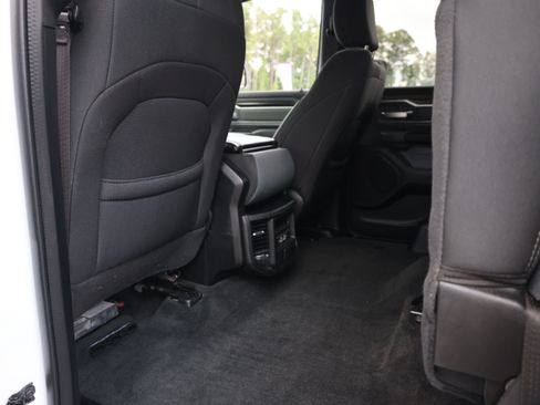 Used 2023 RAM 1500 Big Horn AWD/4WD image 27