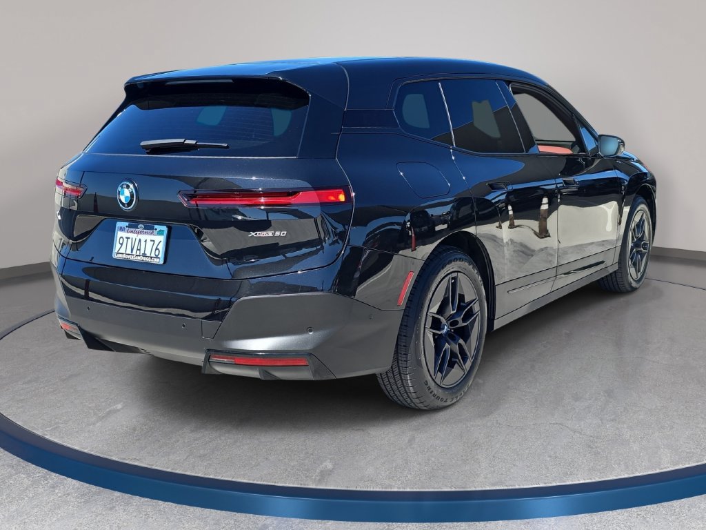 Used 2025 BMW iX xDrive50 w/ Convenience Package AWD/4WD image 6